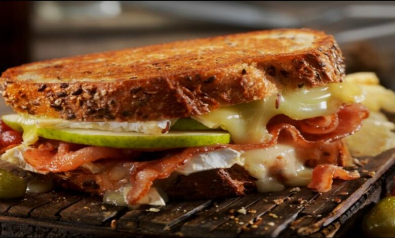 Bacon Pear Grilled Cheese