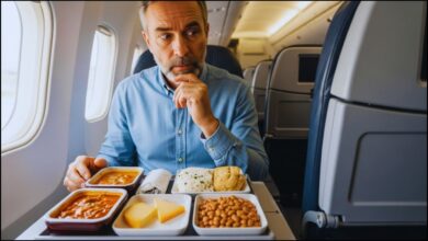 Foods You Should Never Eat on a Plane