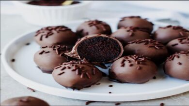 Triple Chocolate Party Balls