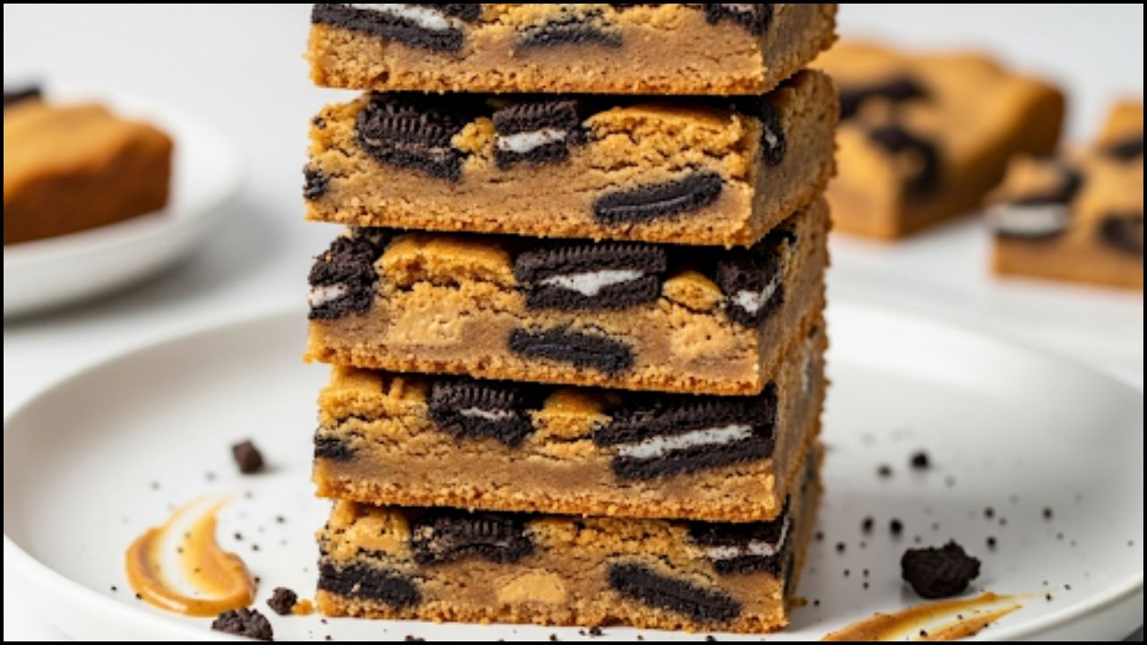 Peanut Butter Oreo Blondies