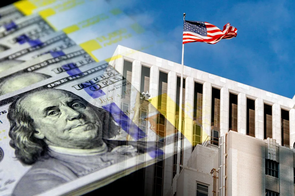 New Yorkers Holiday Cash